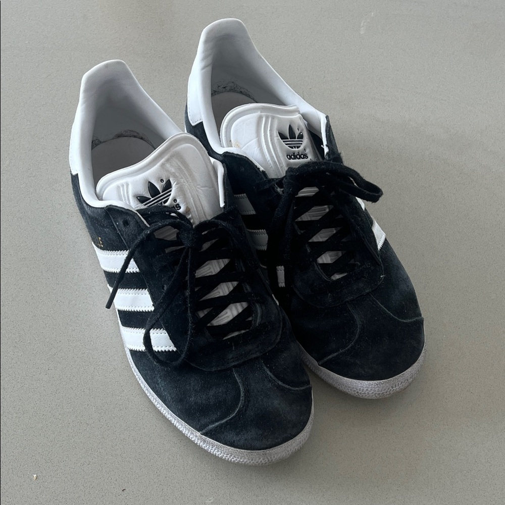 Adidas Gazelle Sneakers